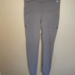 Athleta gray leggings size small size zippers